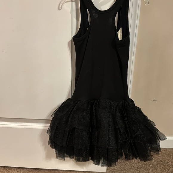 Beautiful black and white dress - Picture 2 of 3